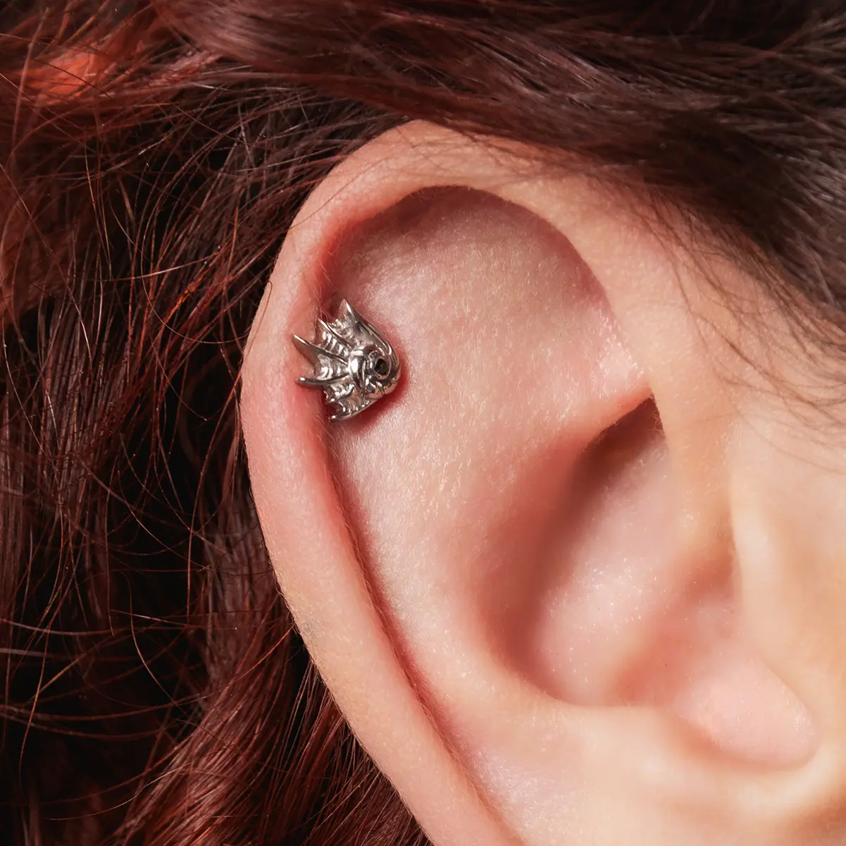 ABYSS CONCH FLATBACK STUD