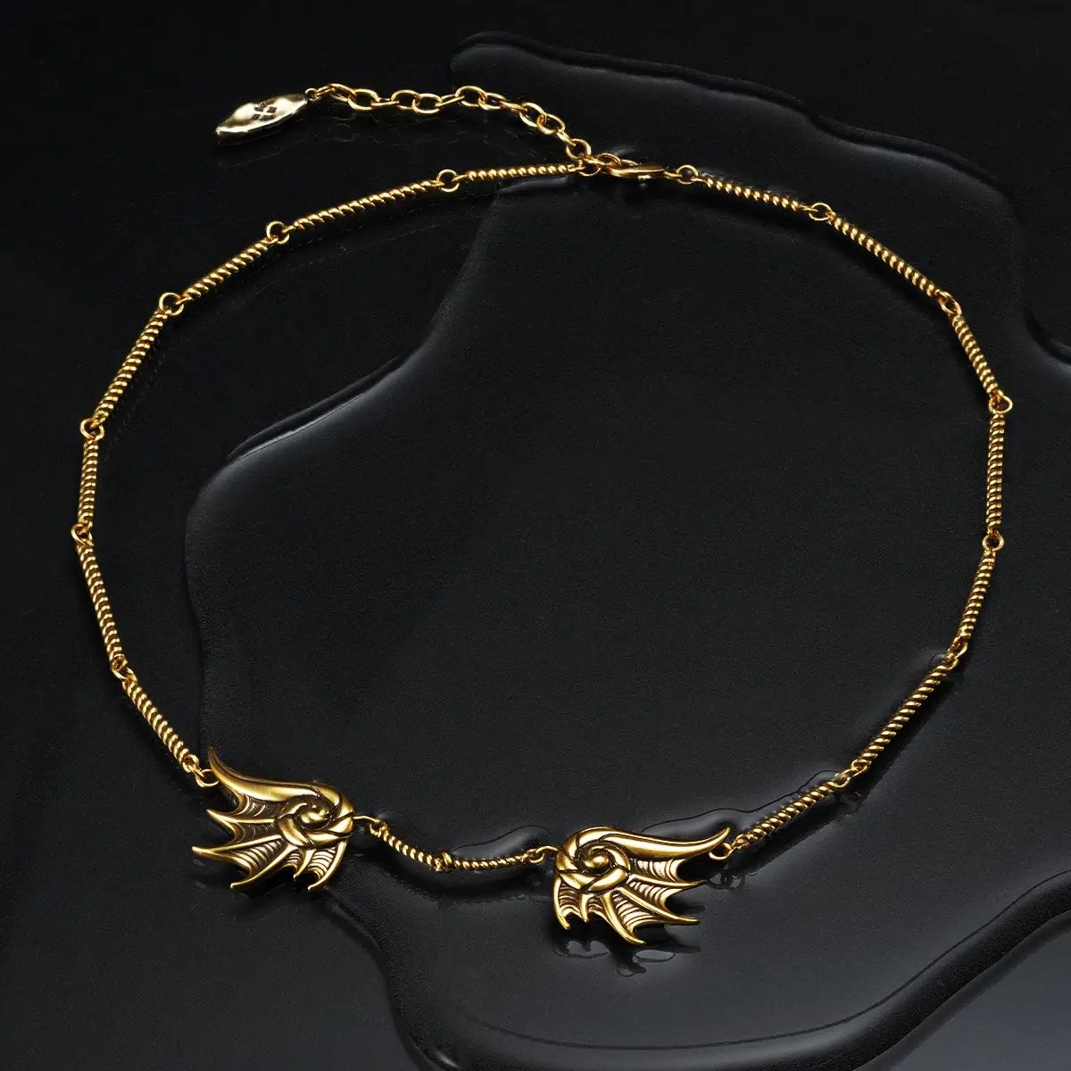 ABYSSAL BIND NECKLACE - Image 12