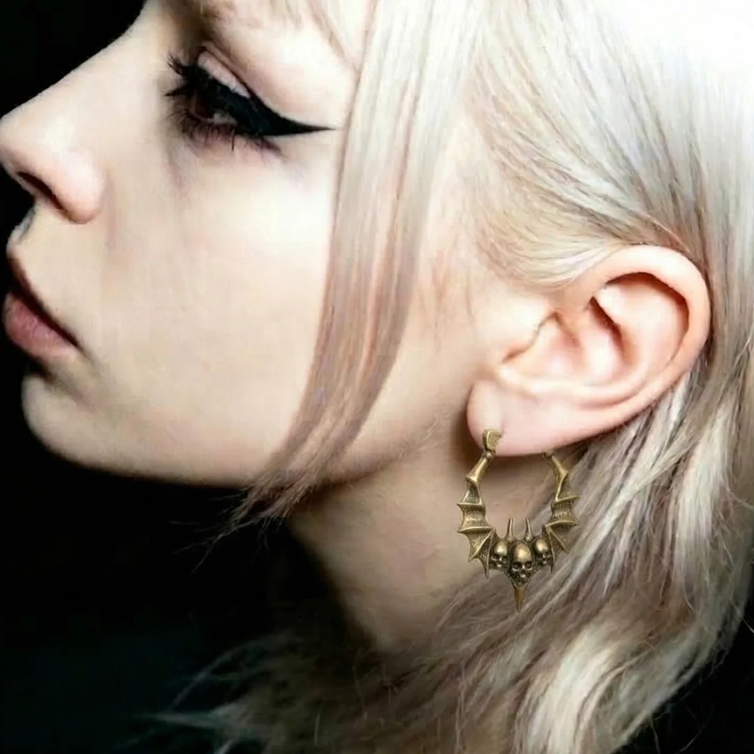 BAT SKULL EARRINGS - Image 4