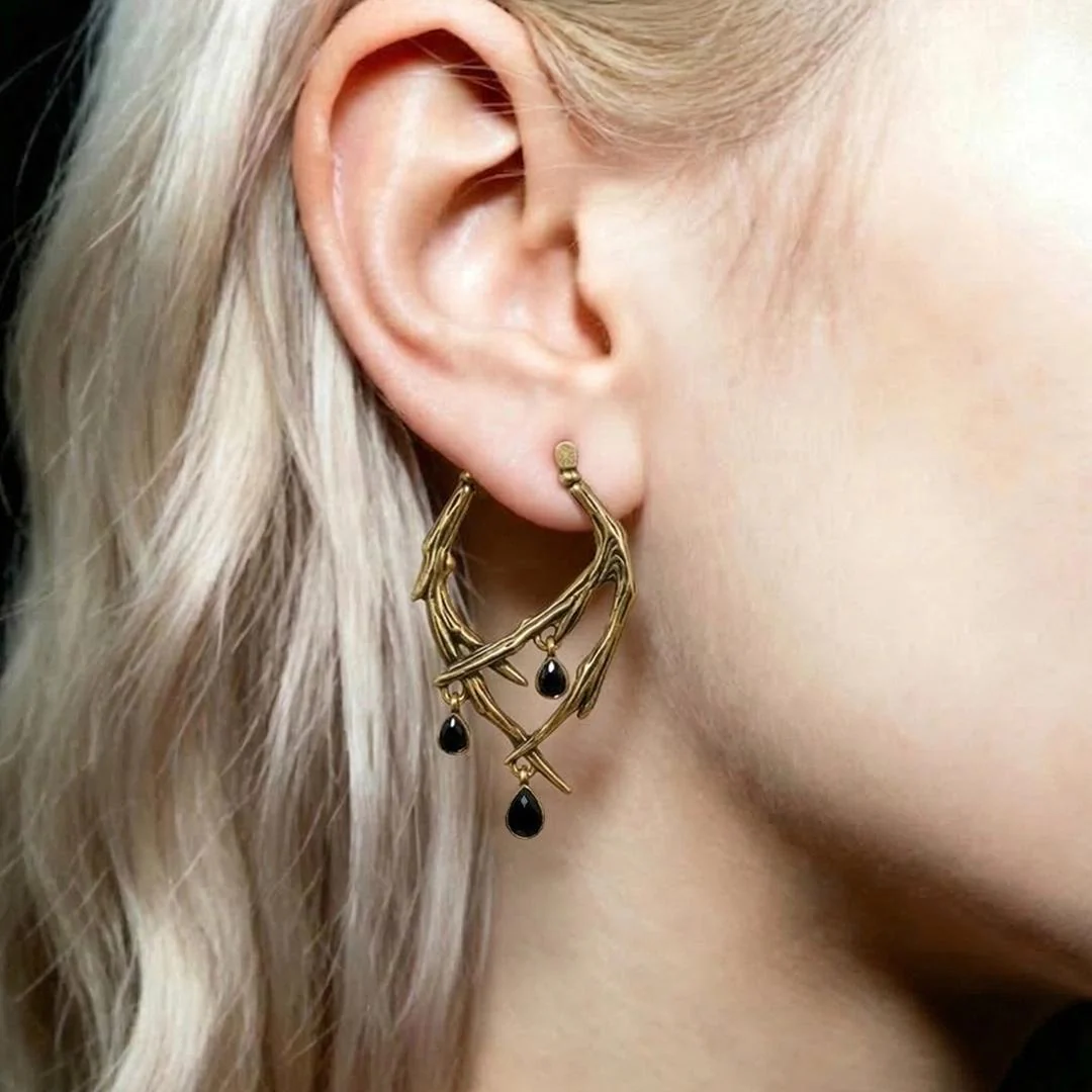 BLOOD THORN EARRINGS - Image 4