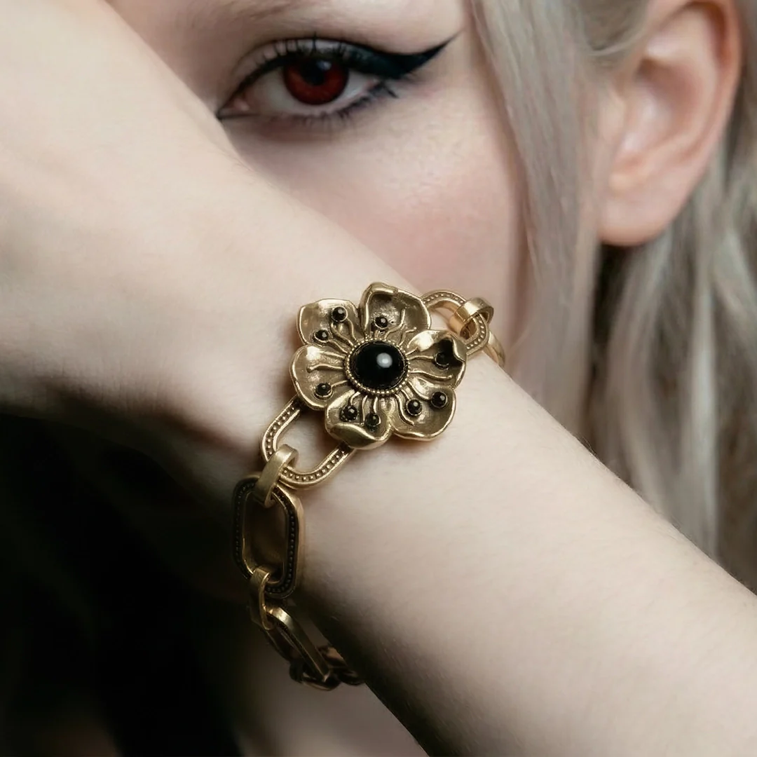 BOUND BLOOM BRACELET - Image 4