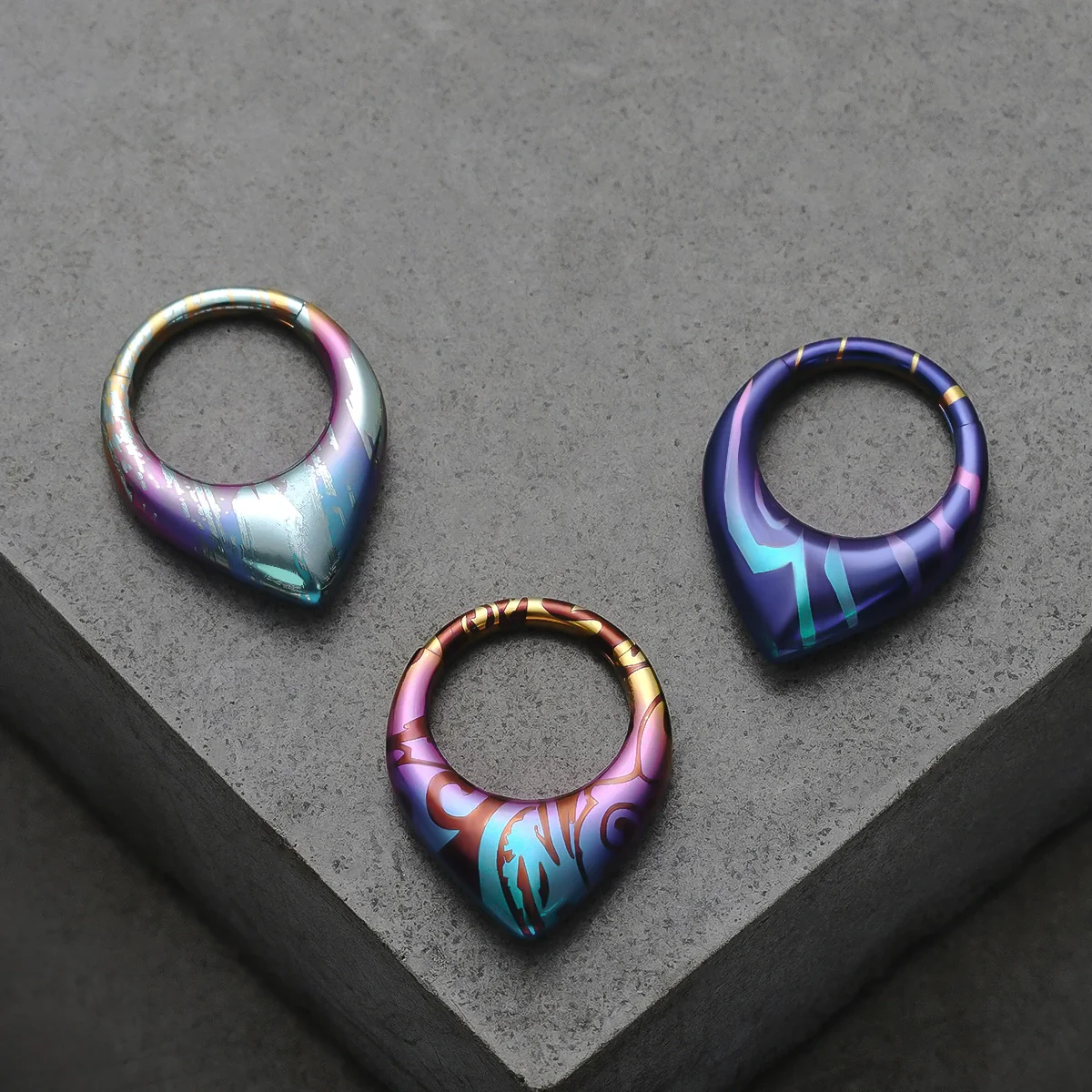 CHROMA WAVE TITANIUM CLICKER - Image 12