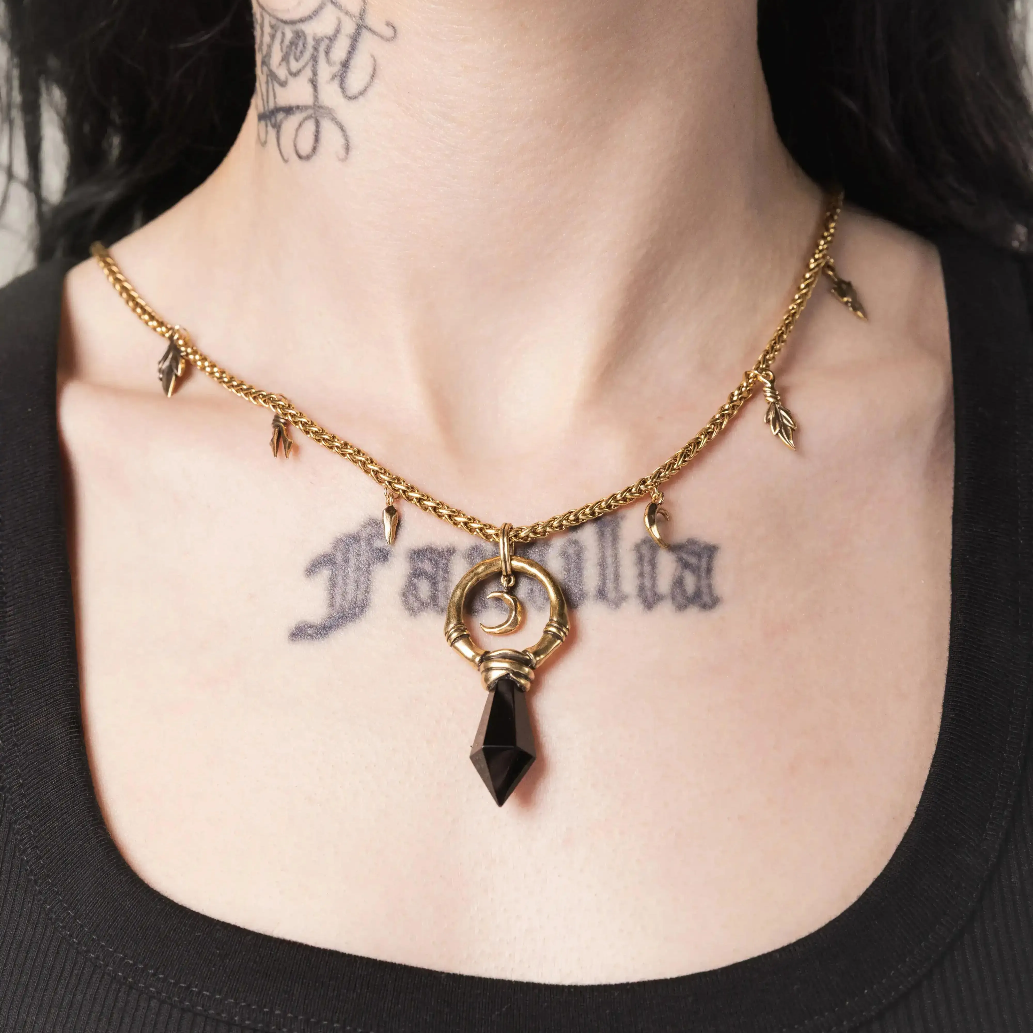 CRESCENT WARD NECKLACE - Image 7