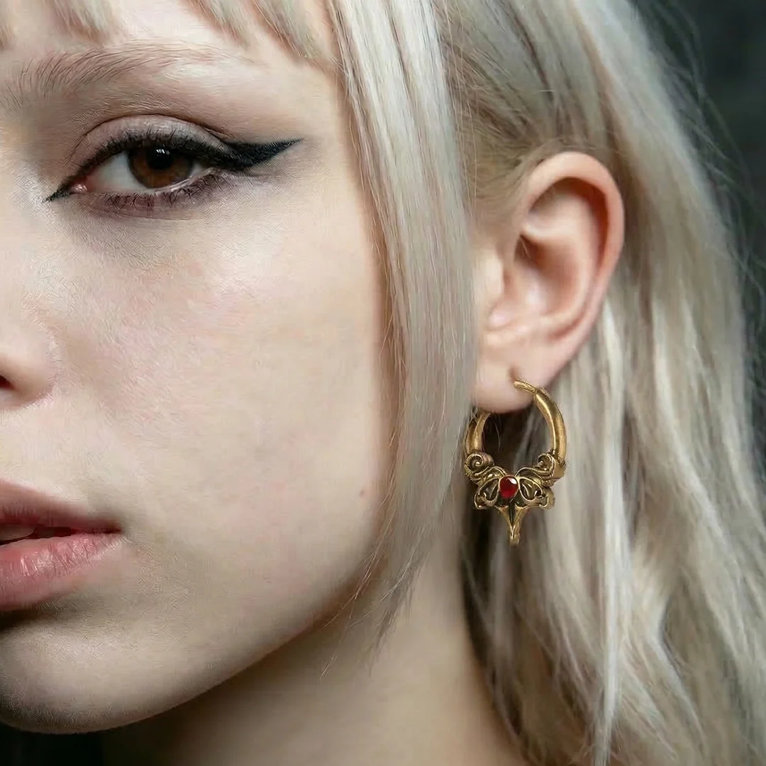 CRIMSON WING EARRINGS - Image 4