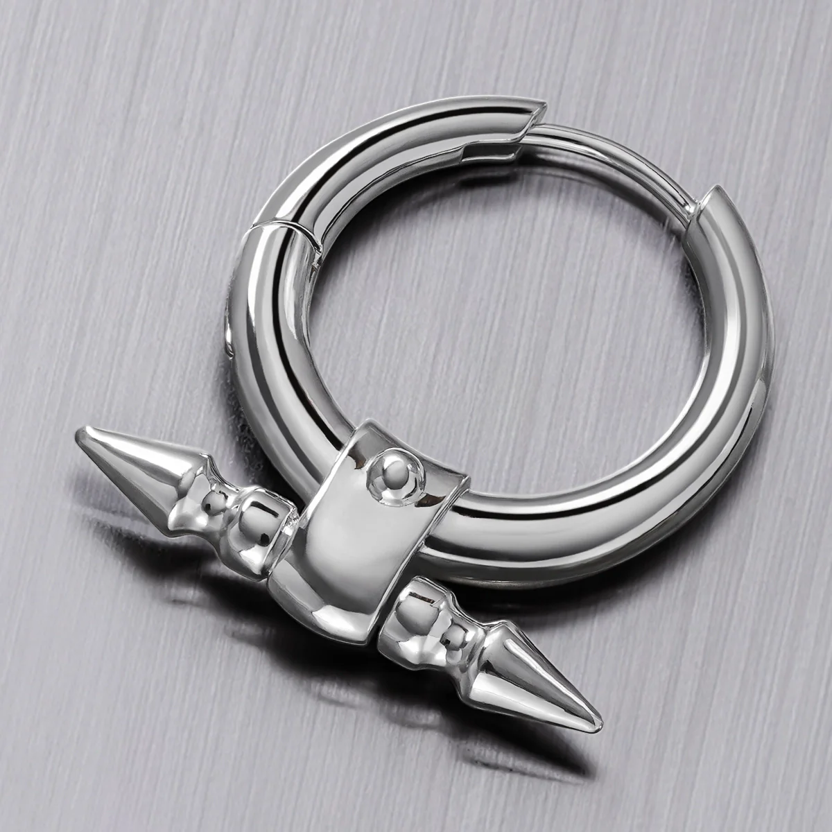 DUAL SPIKE HOOP EARRINGS - Image 6