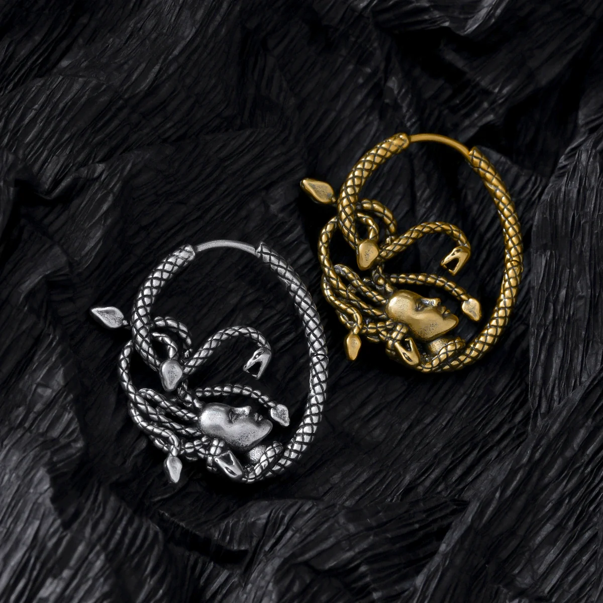 ENCHANTED MEDUSA EARRINGS - Image 7
