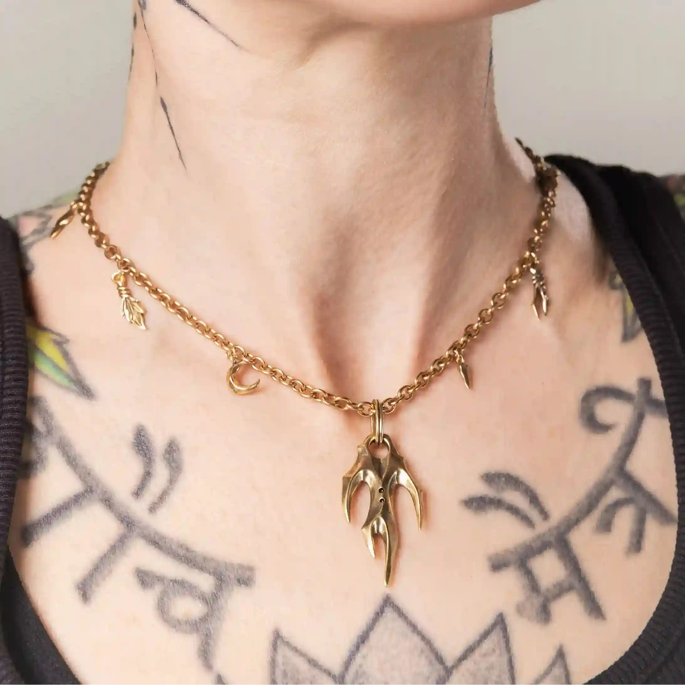 FERAL HUSK NECKLACE - Image 3