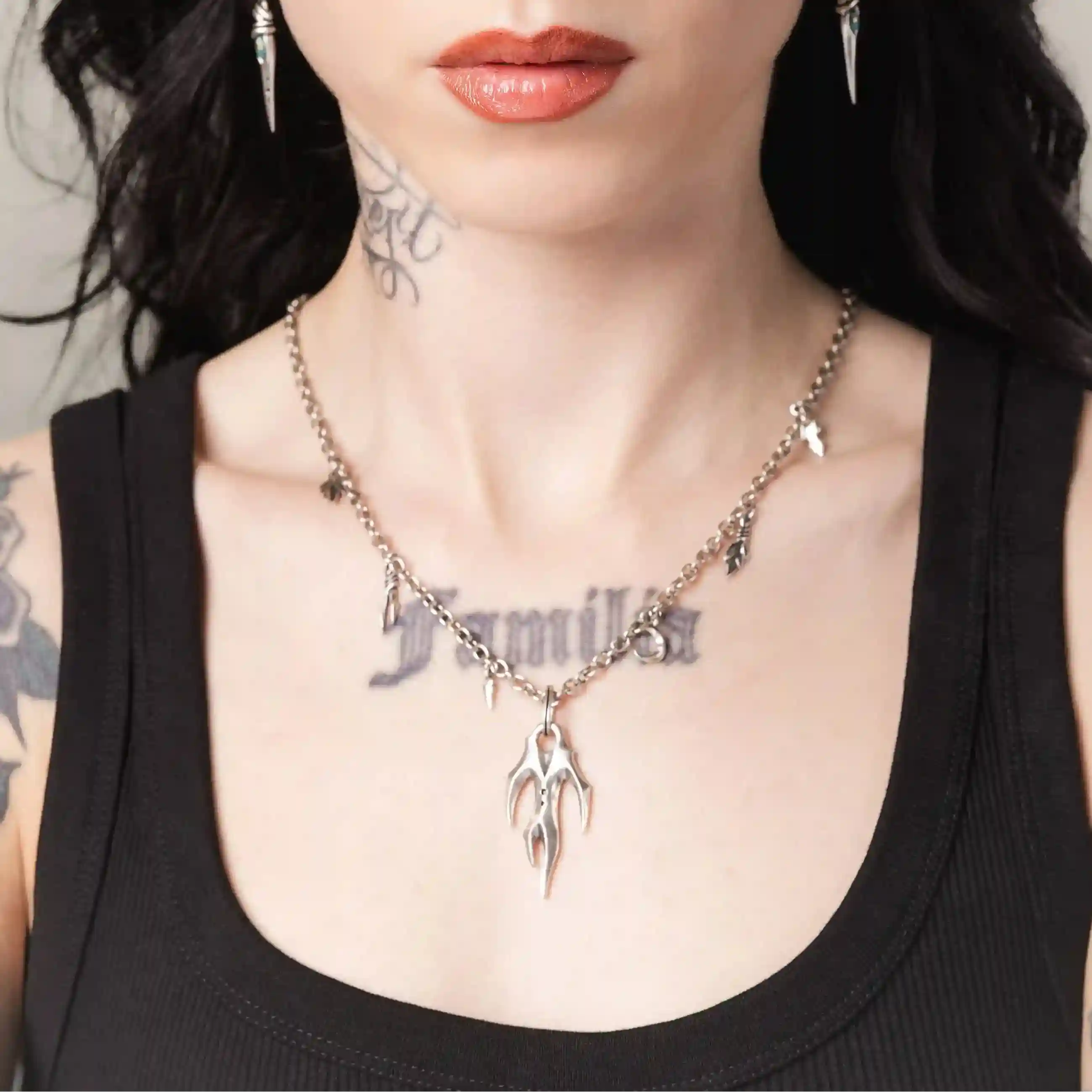 FERAL HUSK NECKLACE - Image 8