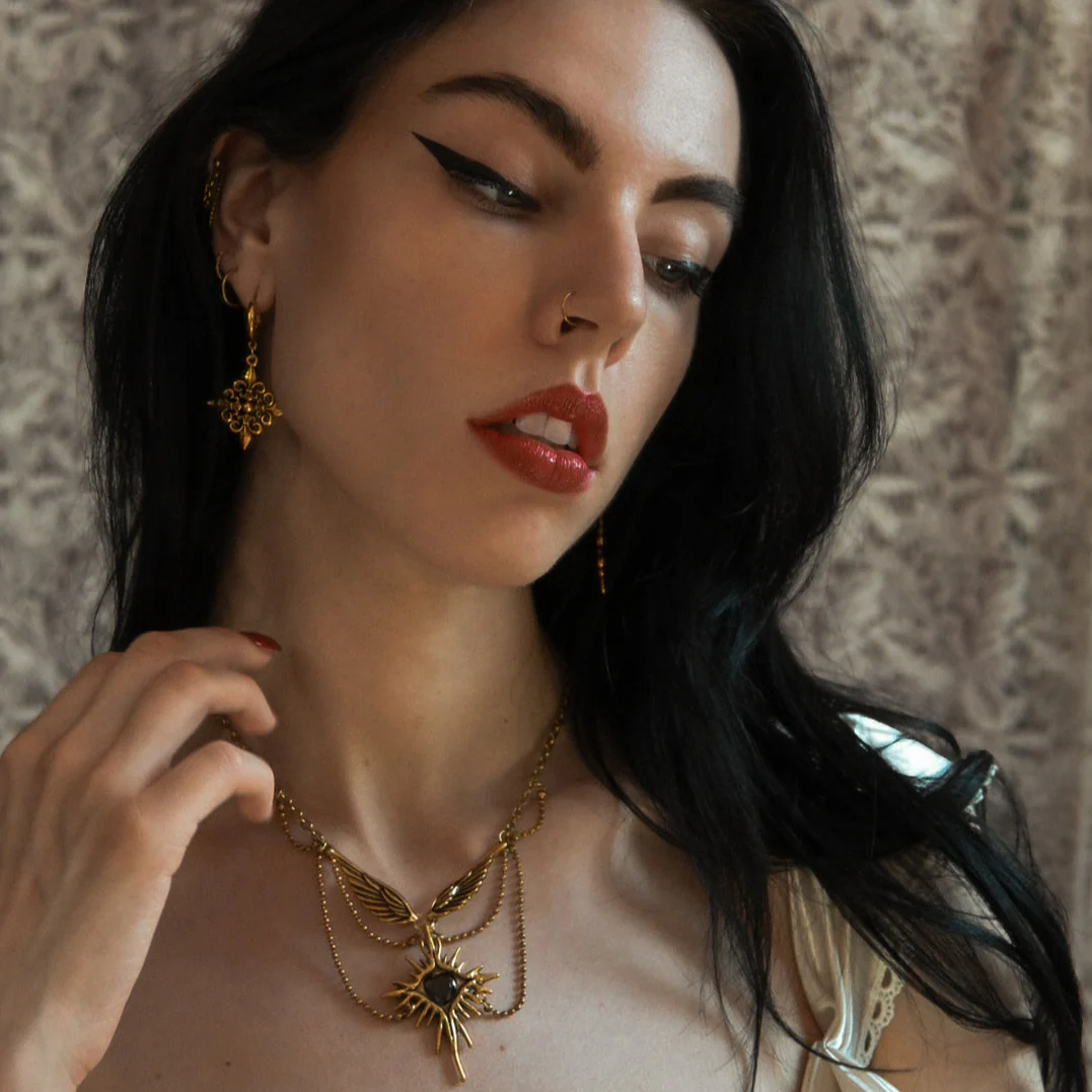 FLEUR-DE-LIS ELEGANCE EARRINGS - Image 19