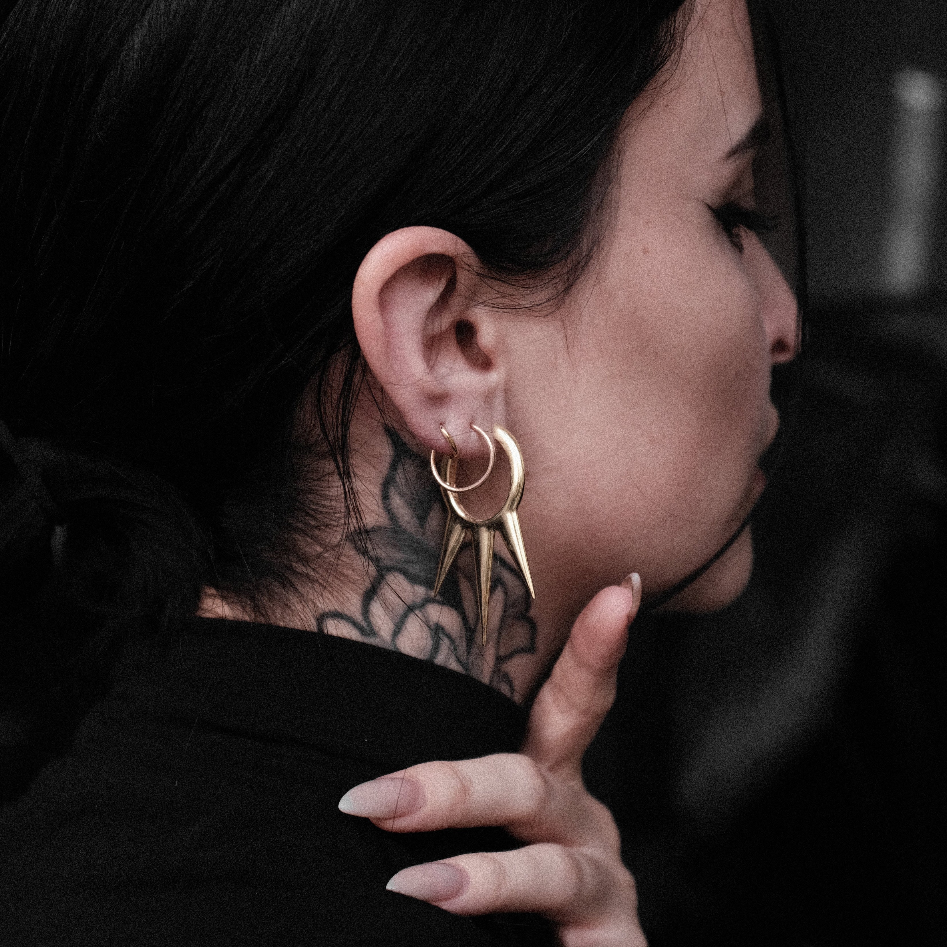 FUTURIST THORN EARRINGS - Image 5