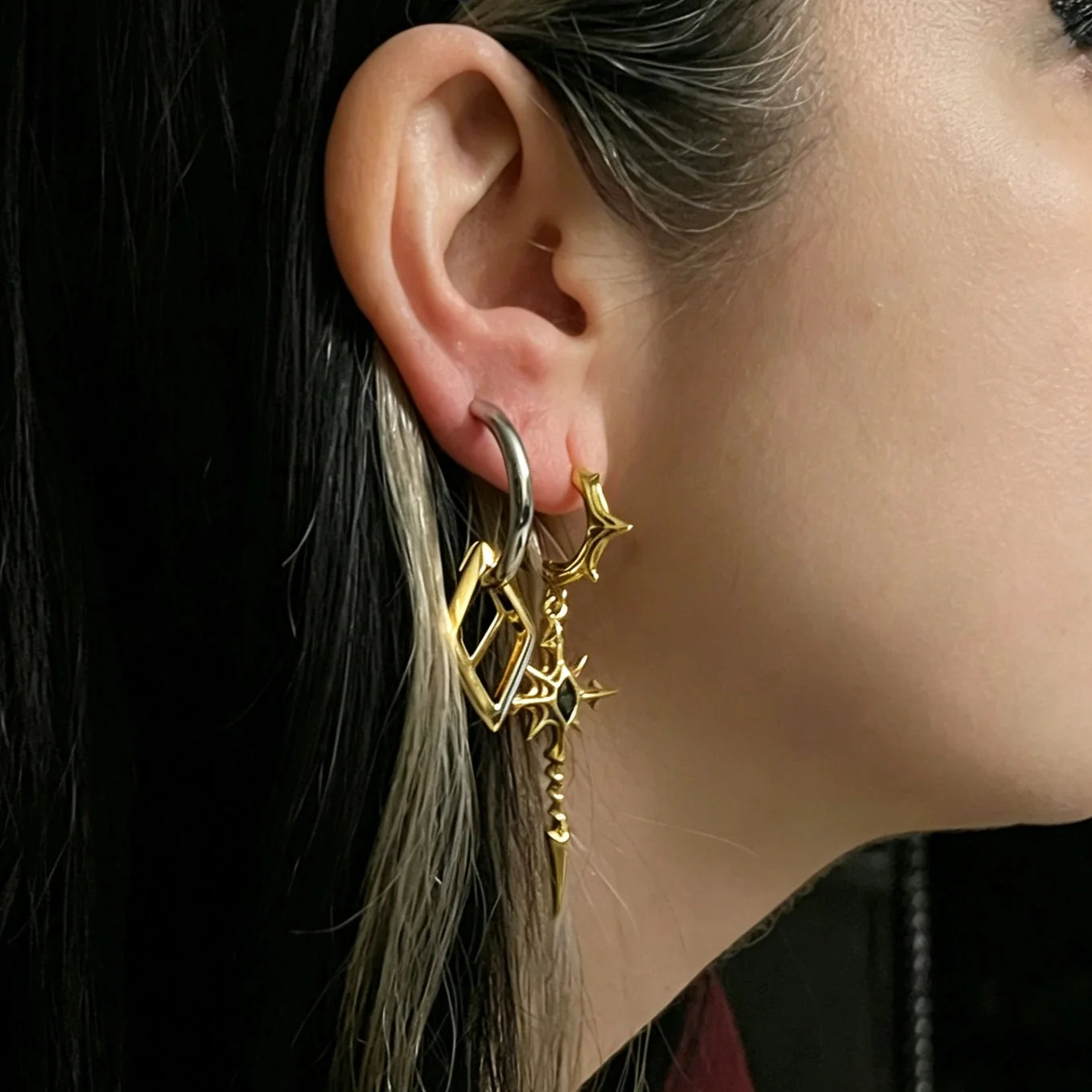 GEOMETRIC DUO EARRINGS - Image 2