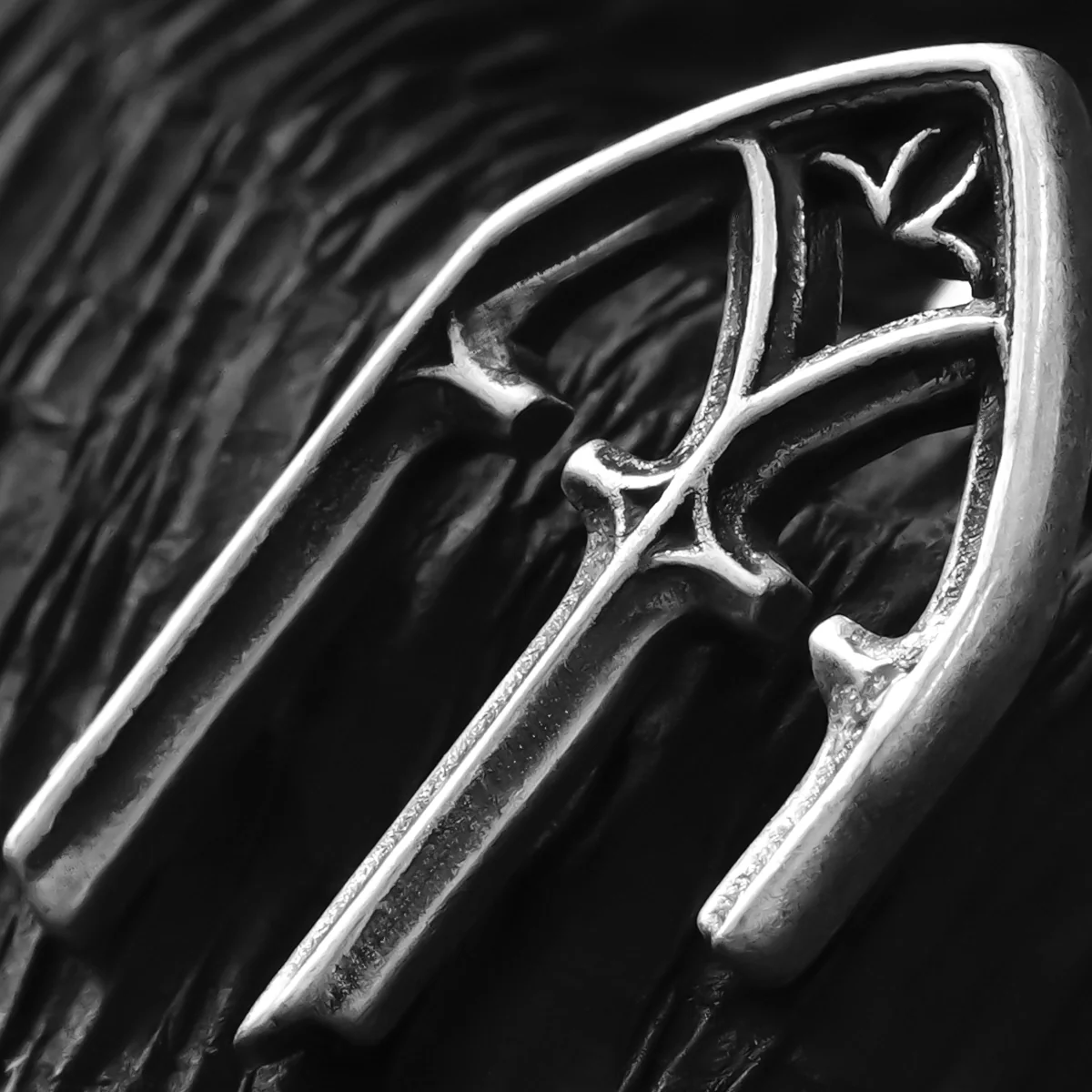 GOTHIC ARCH ELEGANCE STUD EARRINGS - Image 13