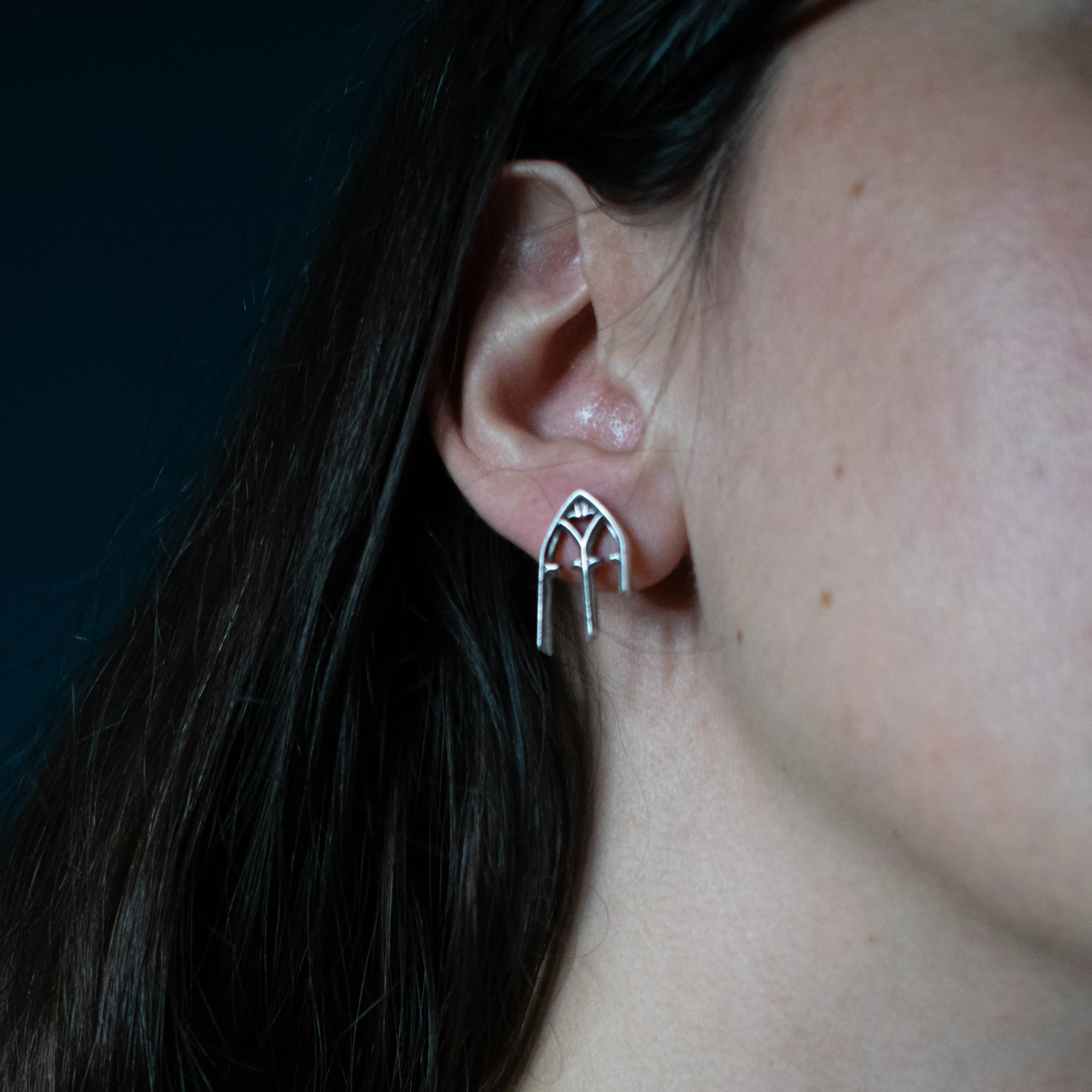 GOTHIC ARCH ELEGANCE STUD EARRINGS - Image 6