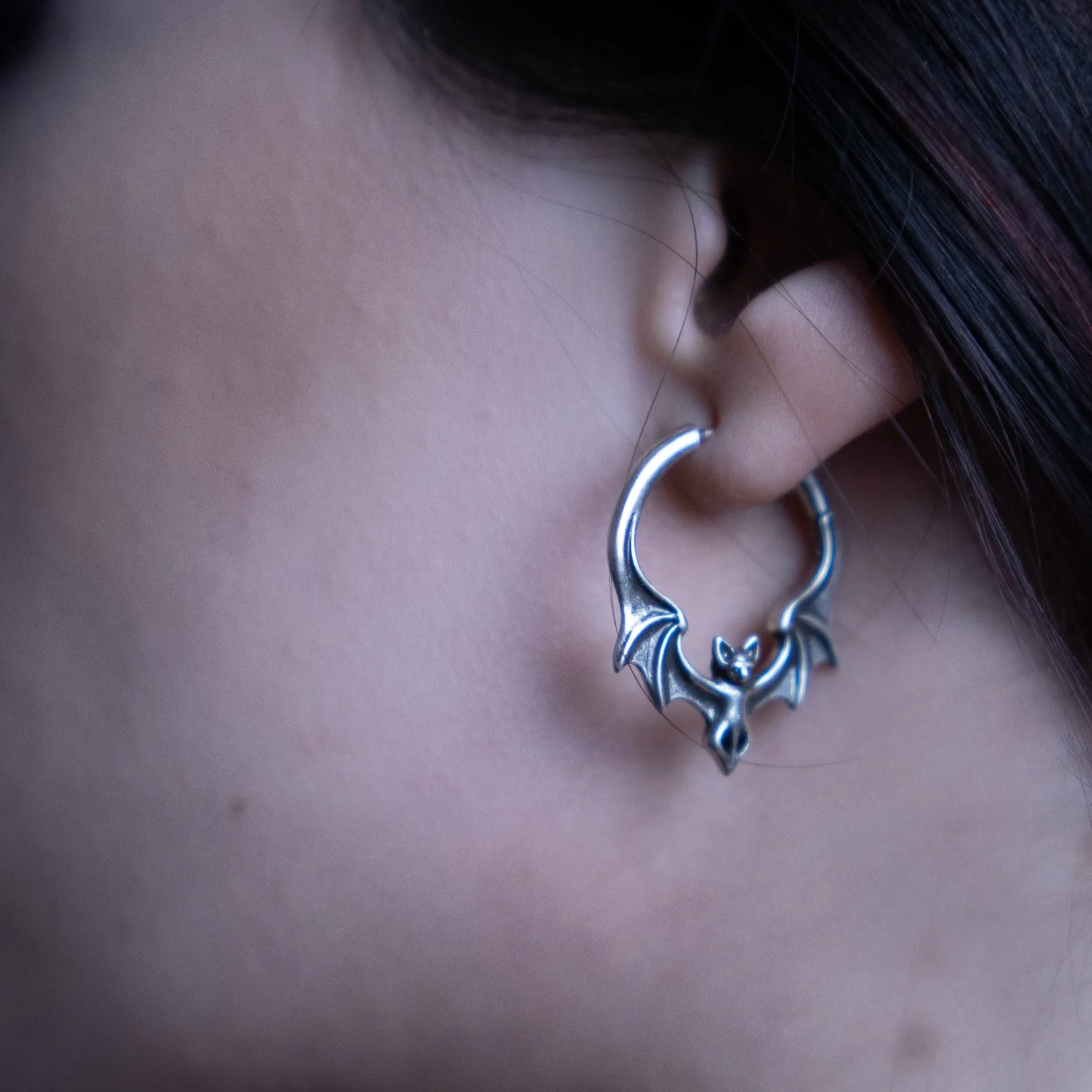 GOTHIC BAT EARRINGS - Image 7