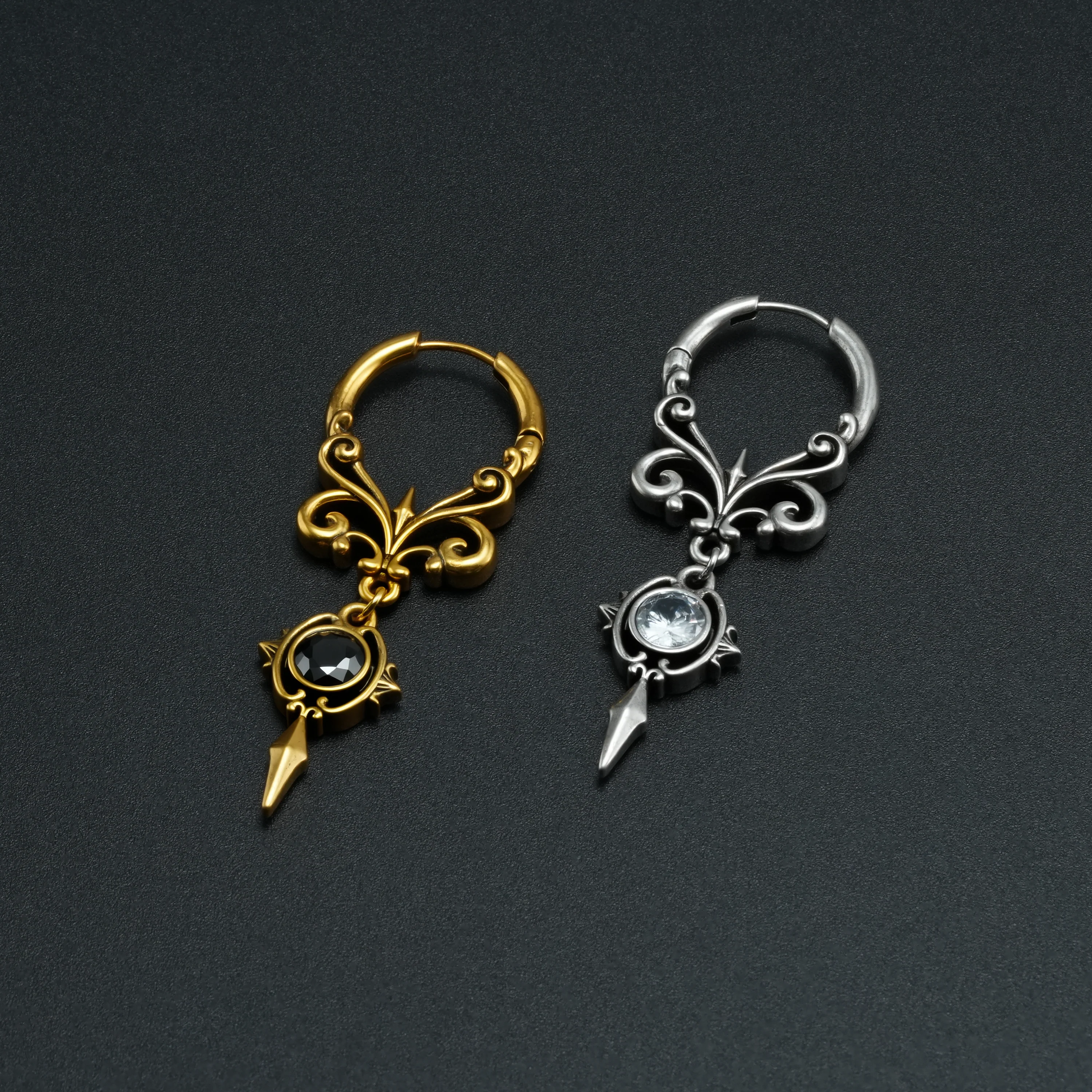 GOTHIC CREST EARRINGS - Image 11