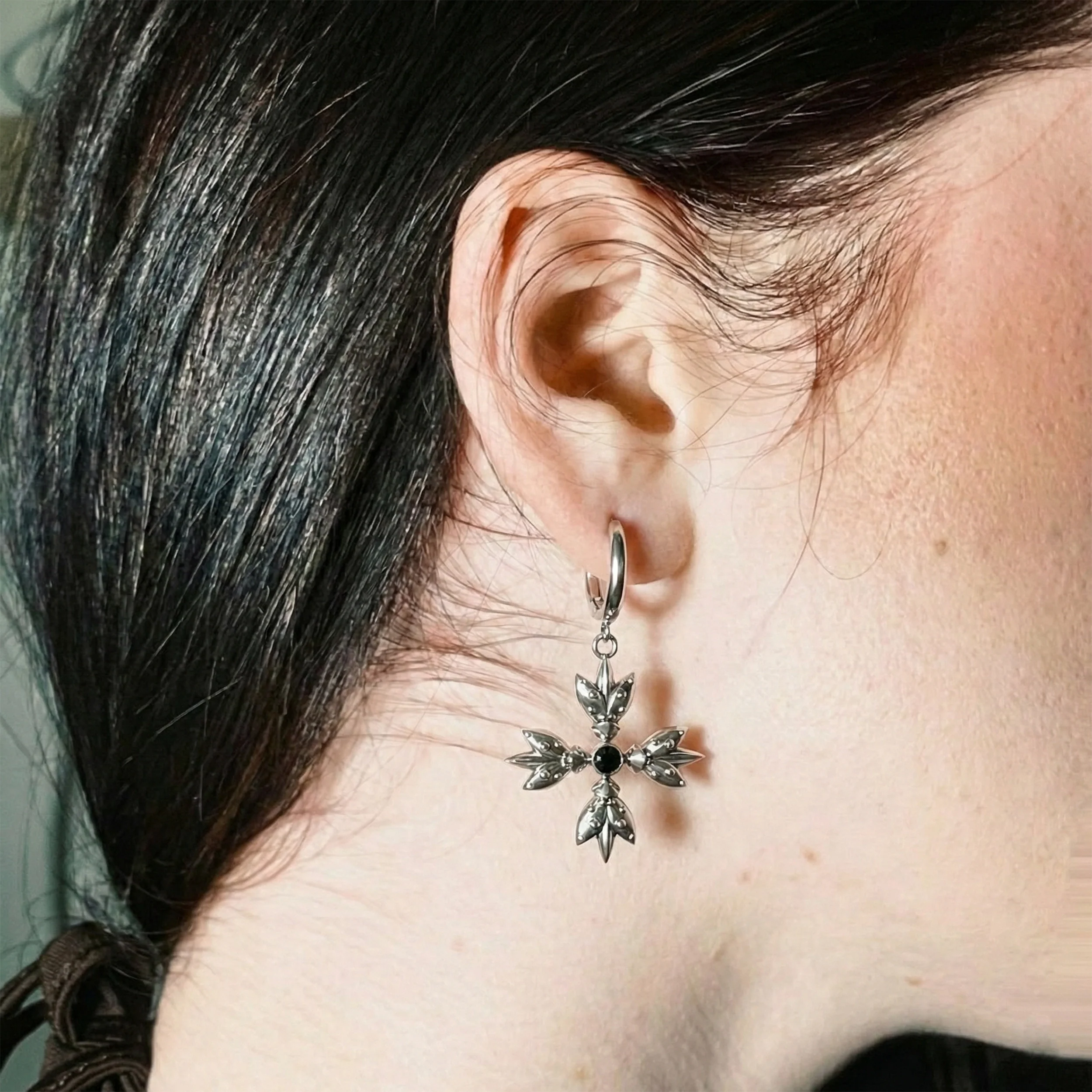 INSECT SIGIL EARRINGS - Image 2