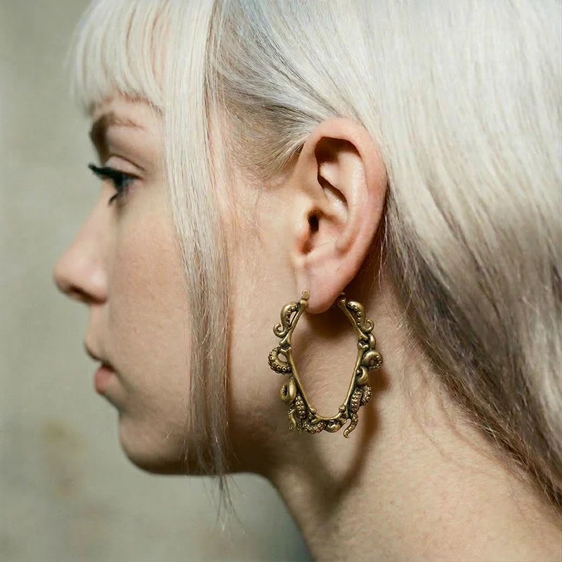 KRAKEN TENTACLE EARRINGS - Image 4