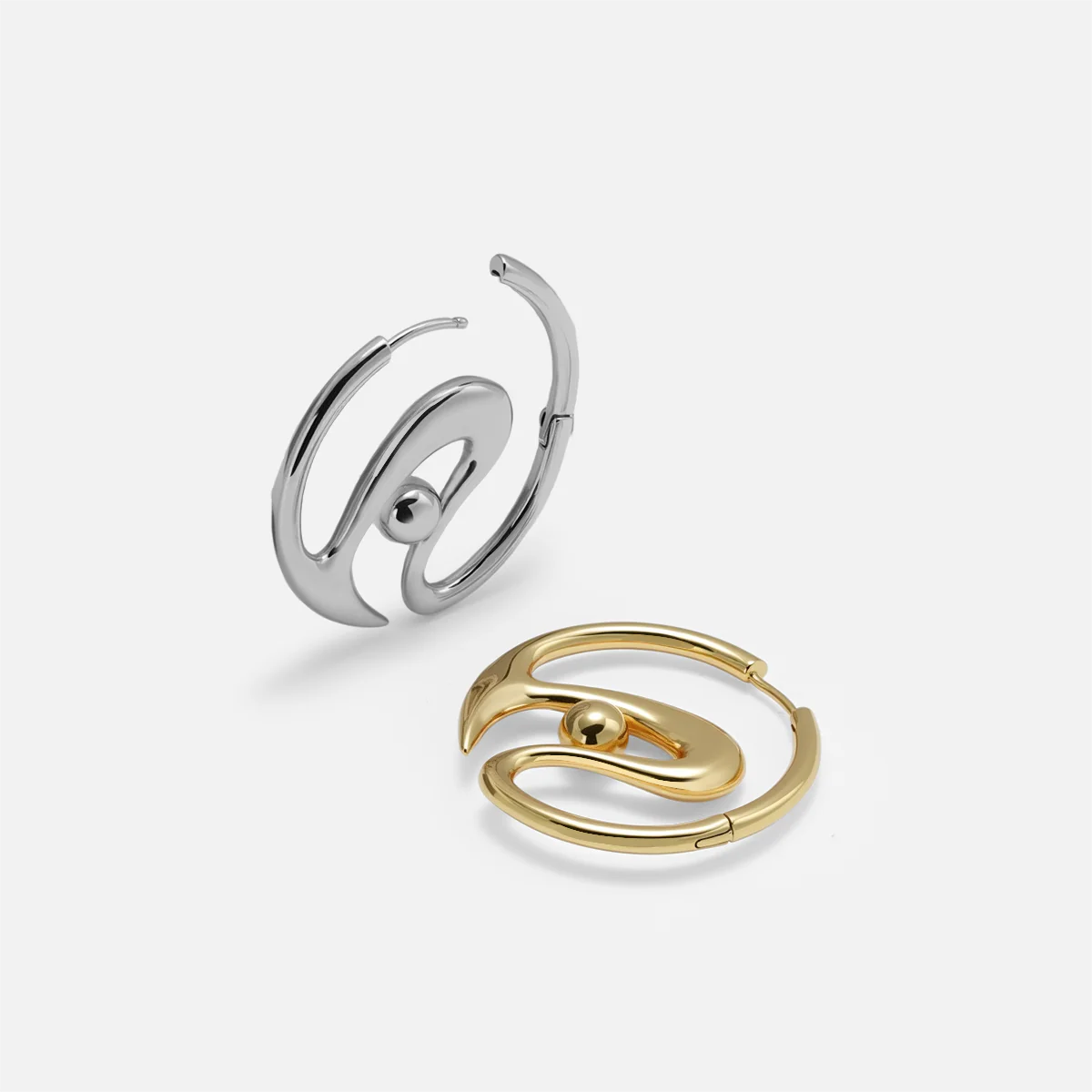 LIQUID ORBIT EARRINGS - Image 4