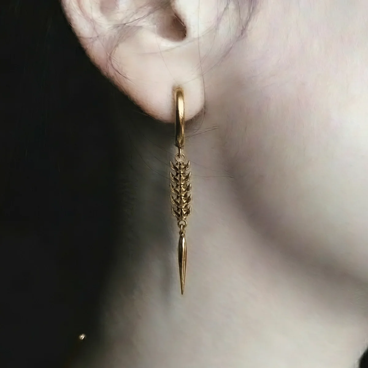 LONGINUS ABYSS STINGER EARRINGS - Image 5