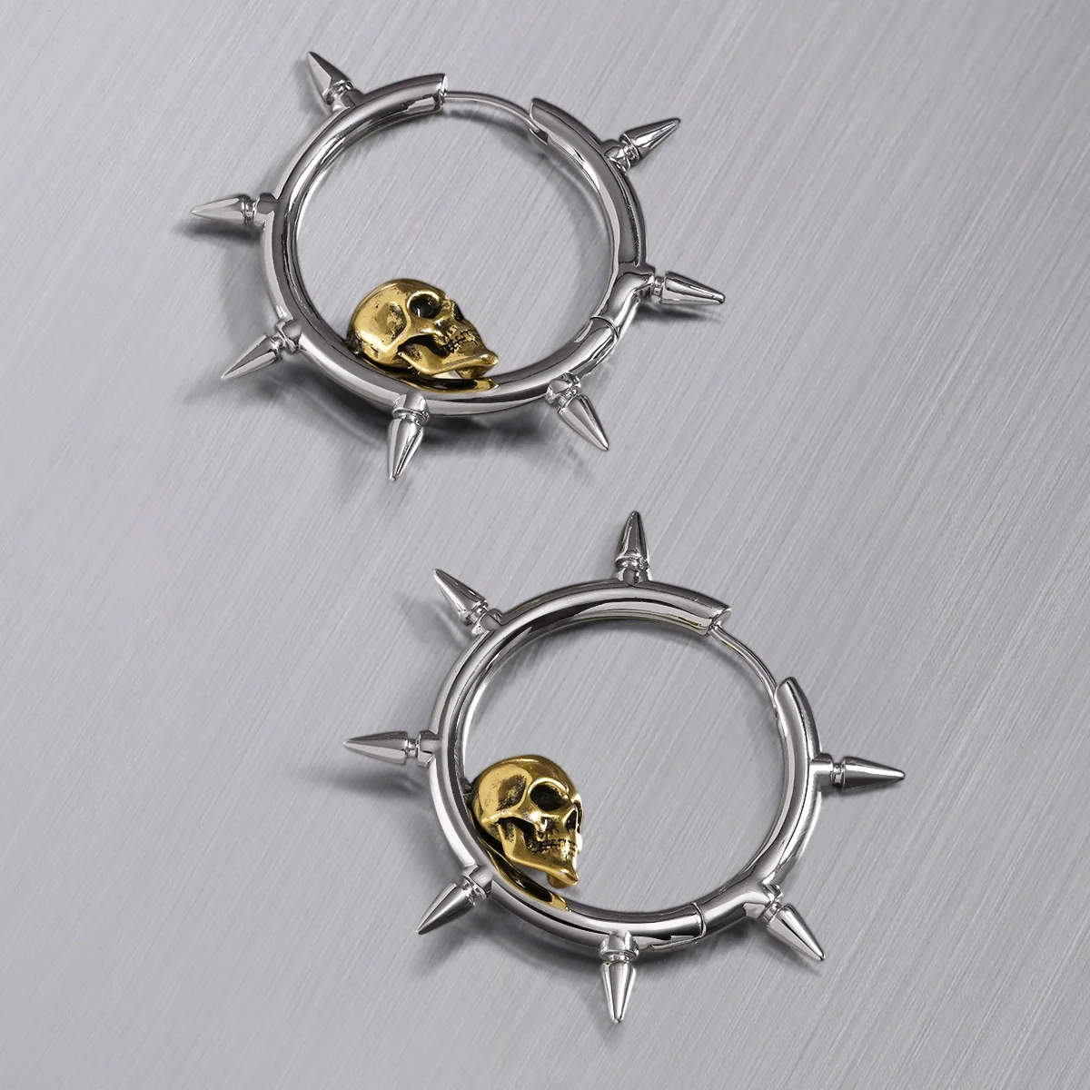 MEMENTO SKULL EARRINGS - Image 7