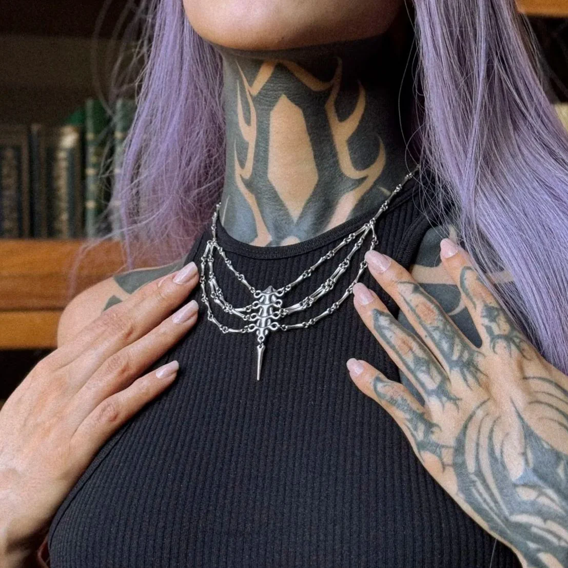 MYSTIC SPINE NECKLACE - Image 3