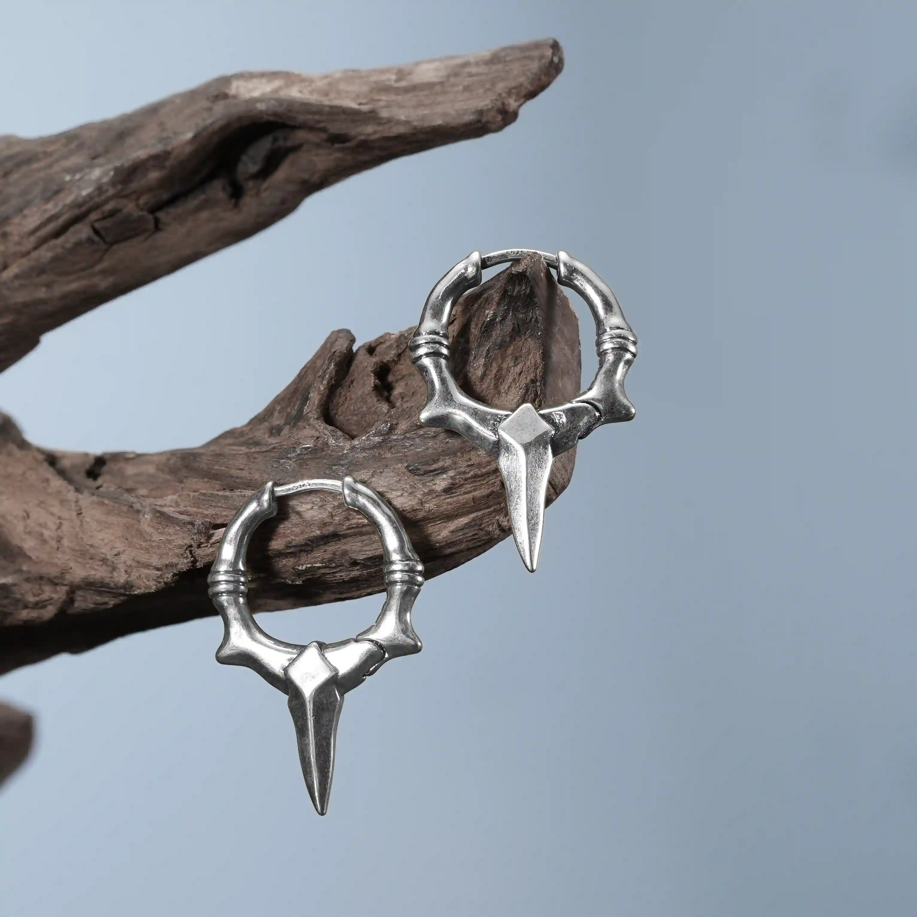 PRIMAL BLADE EARRINGS - Image 11