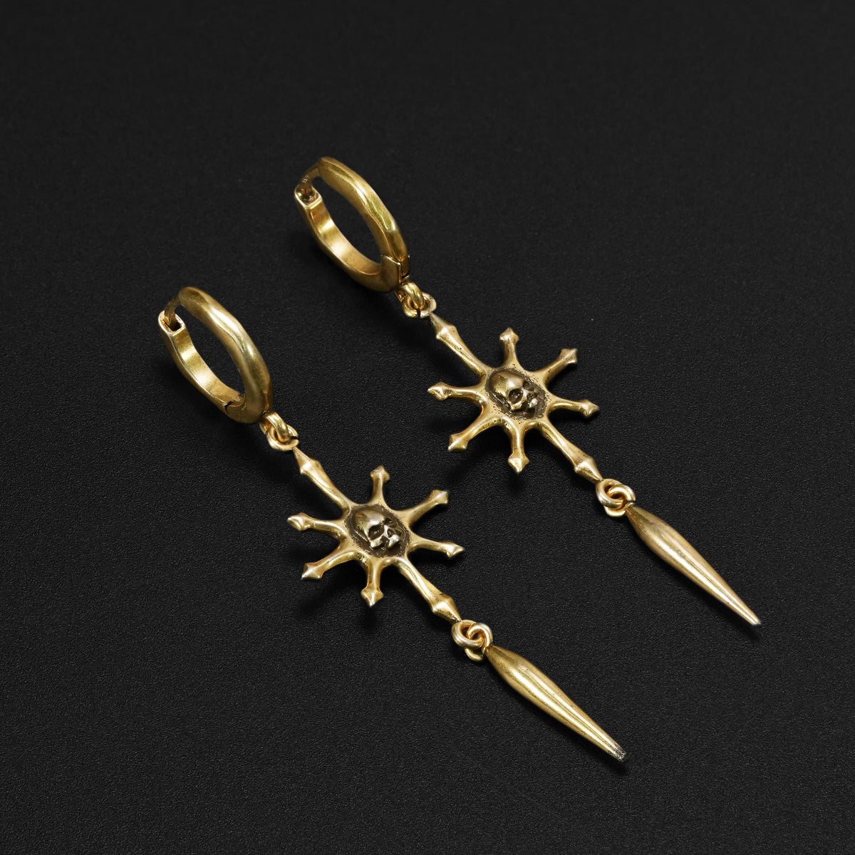 RADIANT SKULL SPEAR EARRINGS - Image 6