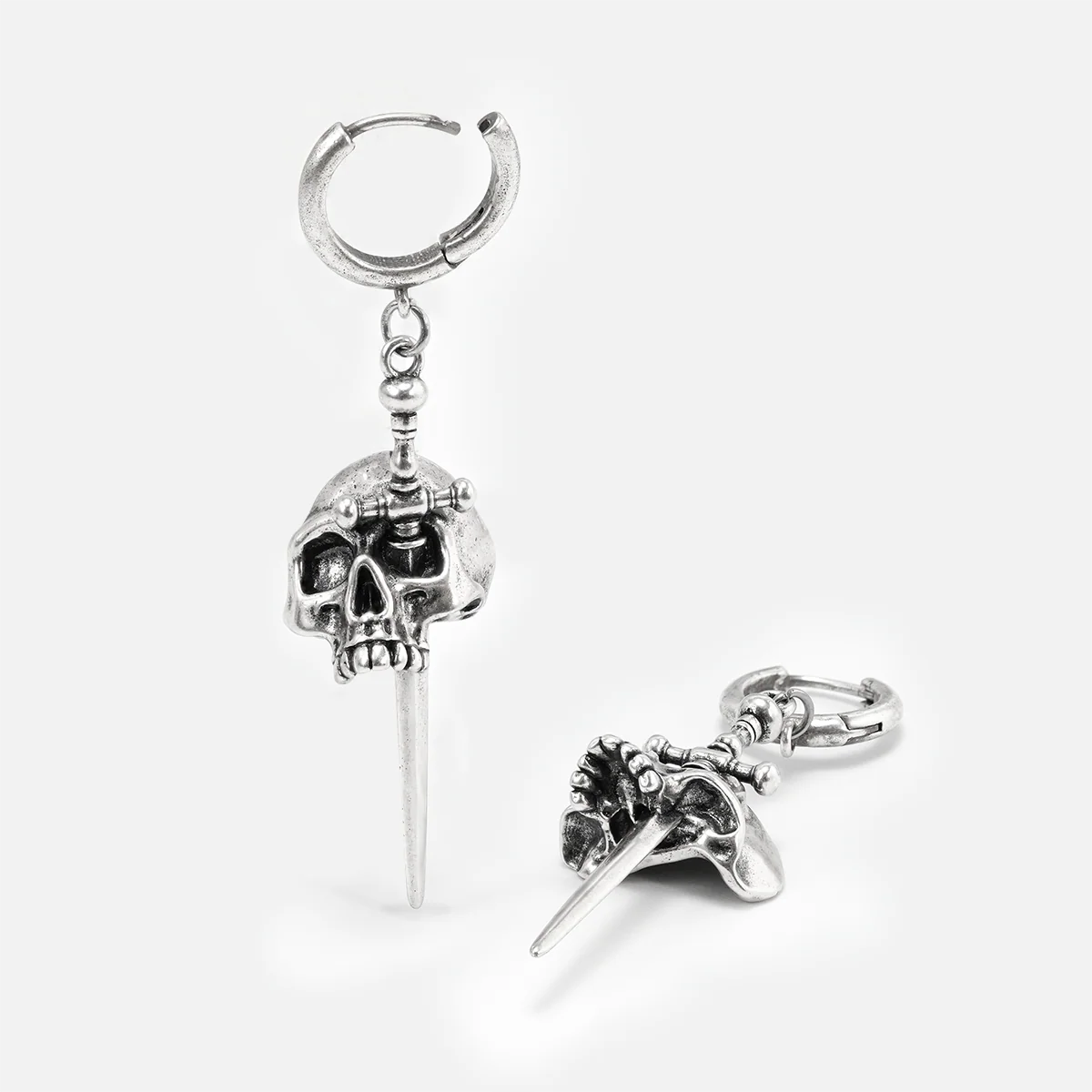 SKULL DAGGER EARRINGS - Image 15