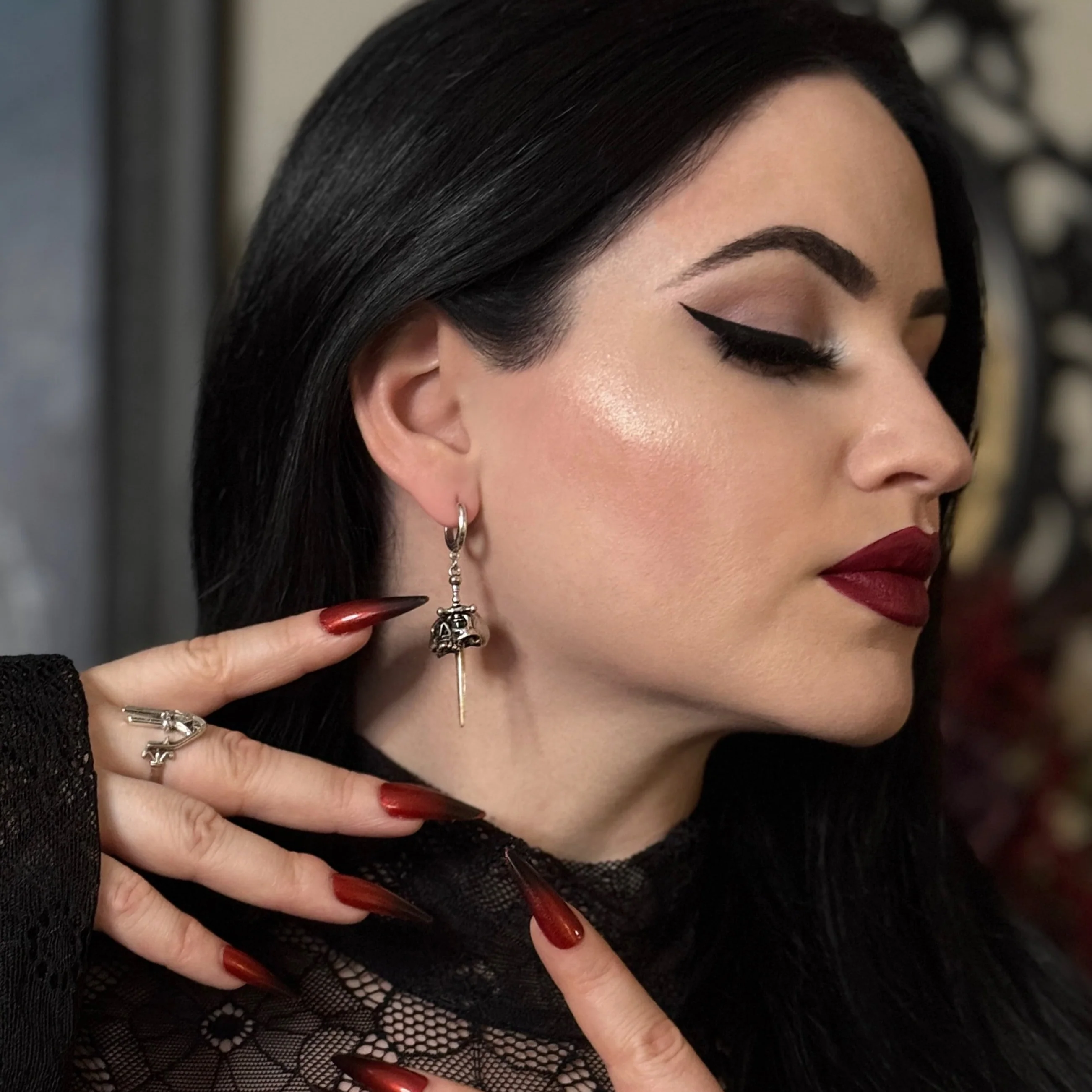 SKULL DAGGER EARRINGS - Image 7