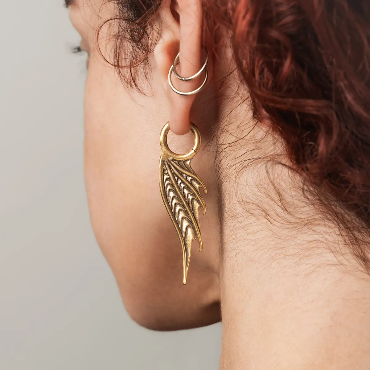 SPINED WING EARRINGS - Image 5