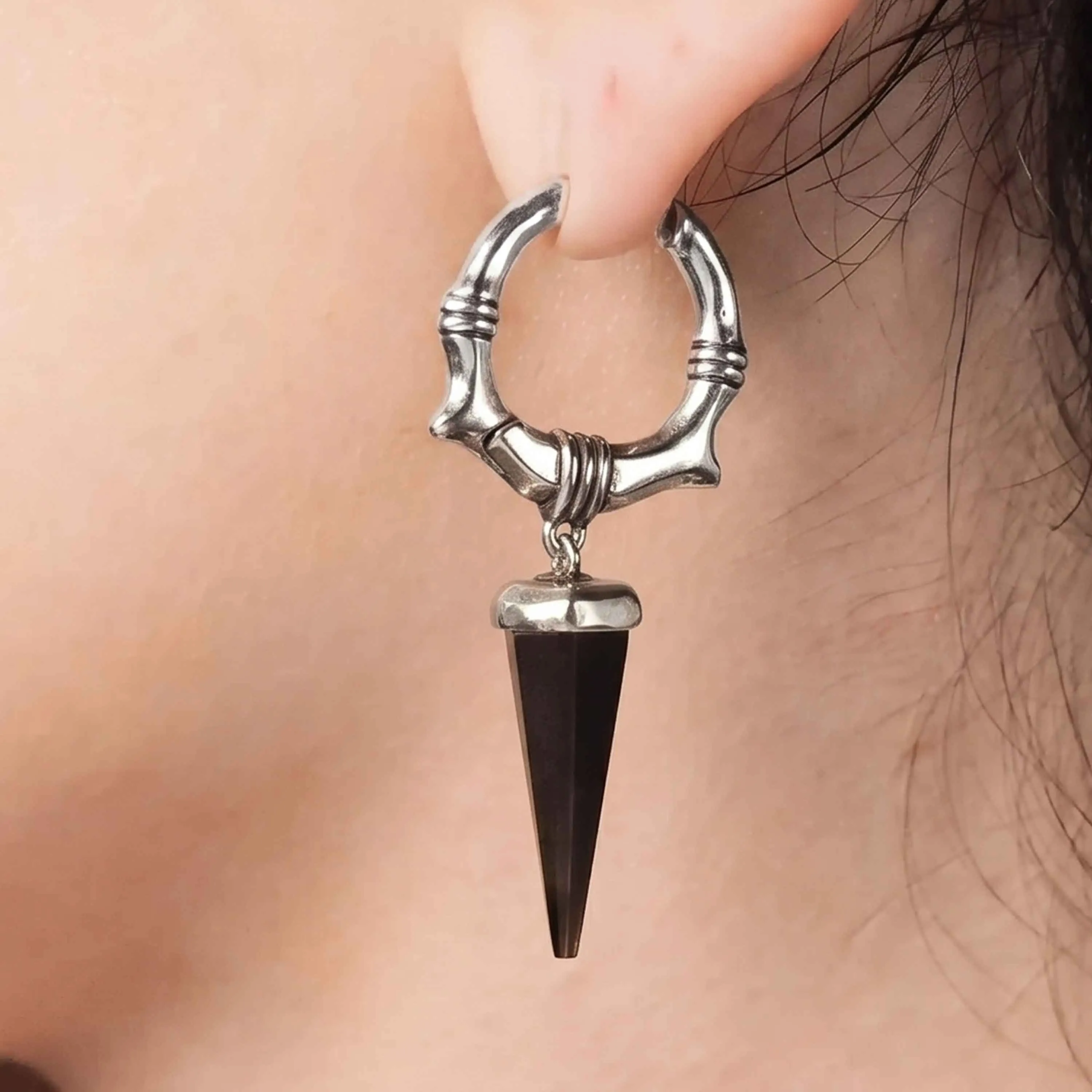 UNEARTHED SPIKE EARRINGS - Image 2